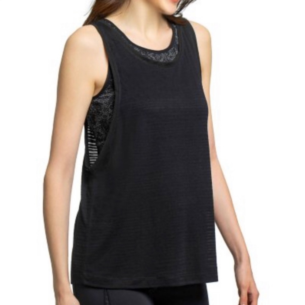 Tangerine Women’s Large Active 2 in 1 Black Activewear Tank Top NWT
